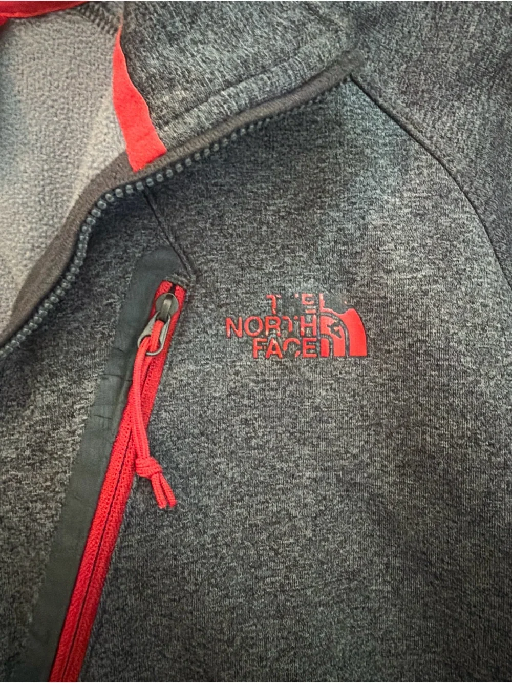 The North Face Men’s Charcoal Gray Quarter-Zip Pullover with Red Trim